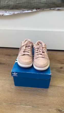 Nike dunk Pink Nike dunk women’s 7