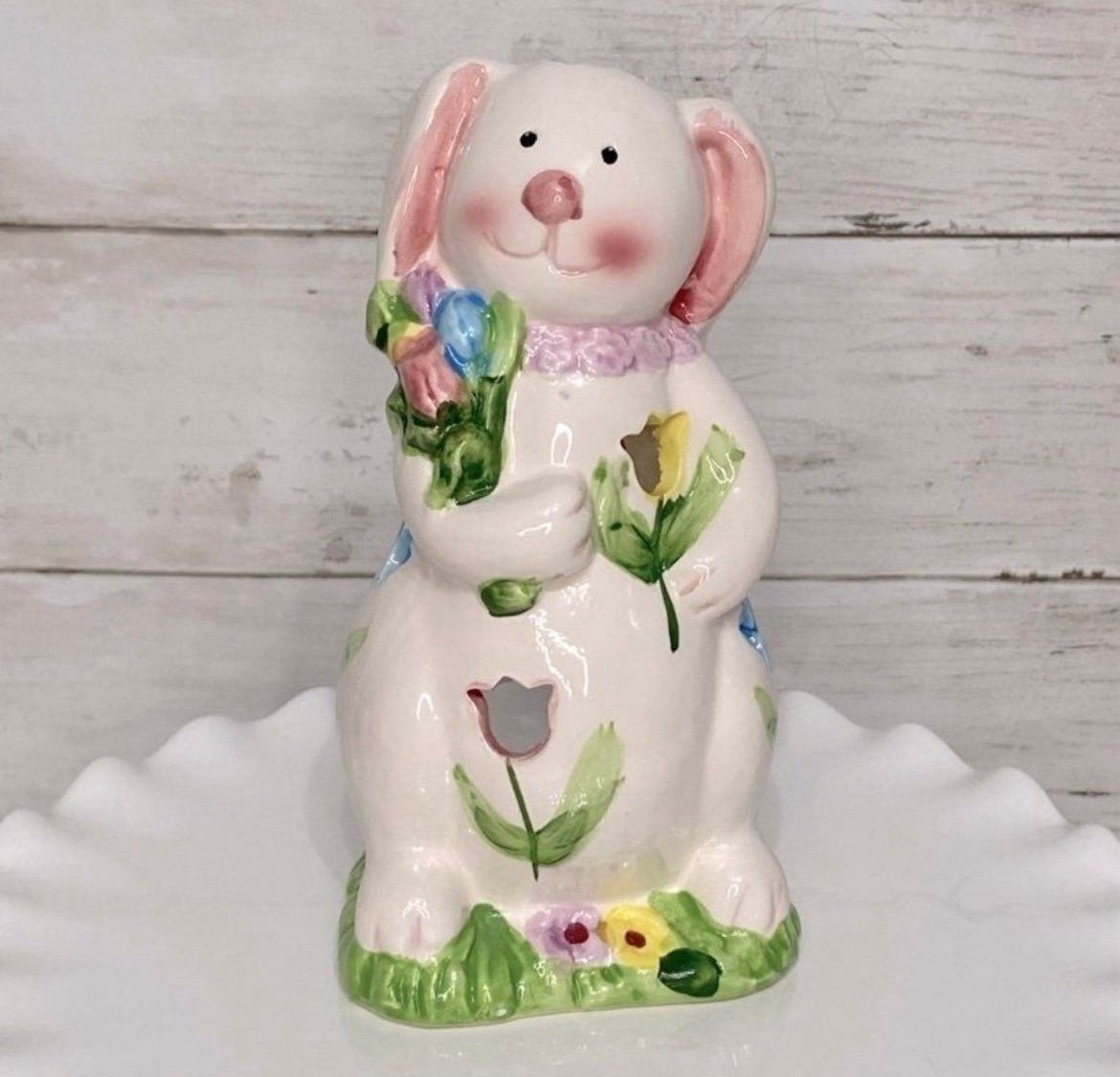 NWOT Spring Bunny Tea Light Candle Holder PRICE FIRM
