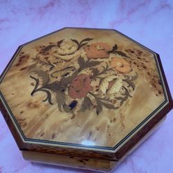 wooden music box vintage Works 