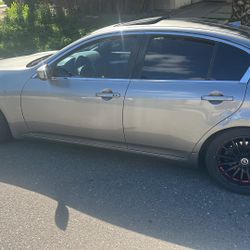 2009 Infiniti G37  