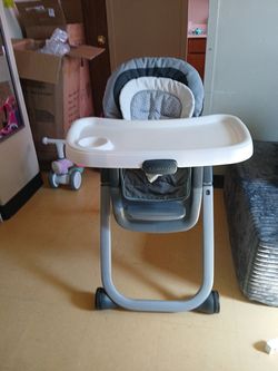 Graco 6 in 1 baby high chair