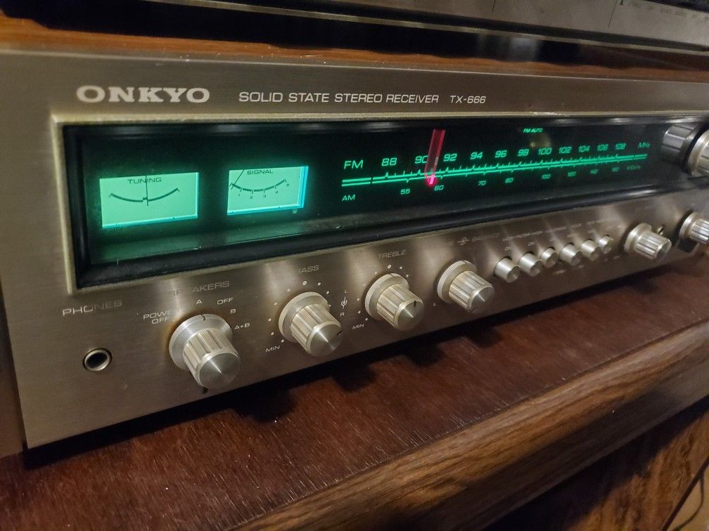 ONKYO TX-666 VINTAGE BEAST!!!