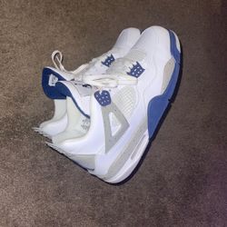 Jordan 4 
