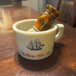 Vintage Shaving Mug & Brush Set – Perfect Christmas Gift 🎄