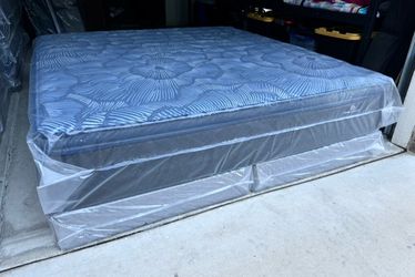 BRAND NEW king size pillow top