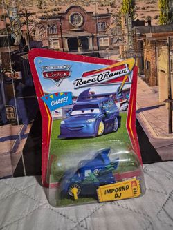 Disney Pixar Cars Impound DJ #84 CHASE Race O Rama Series 2009