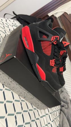 Red thunders