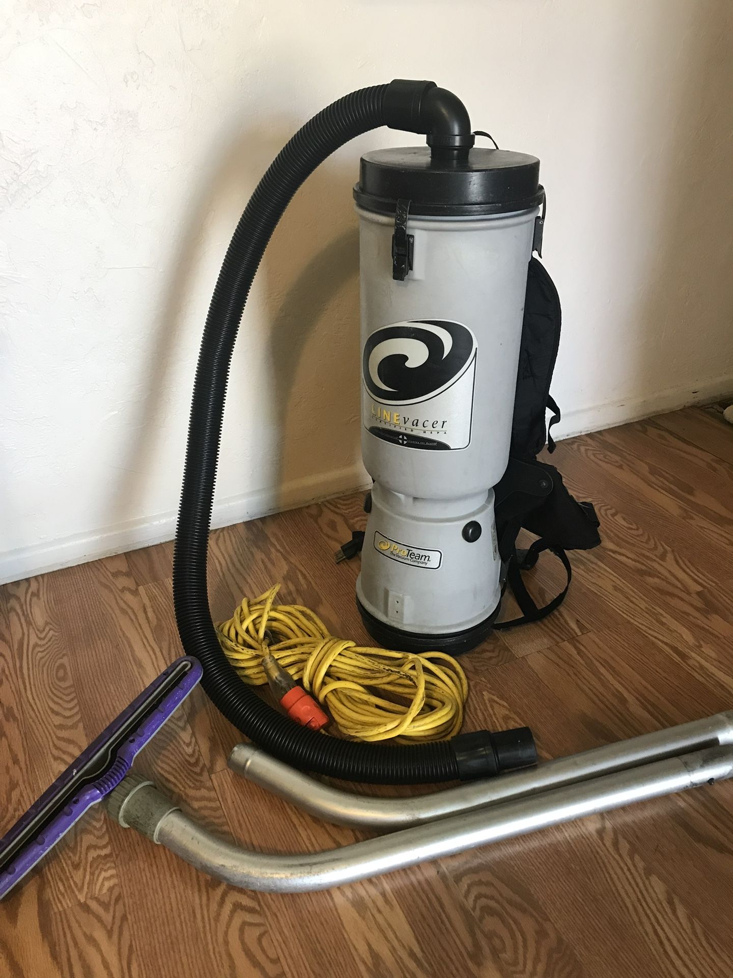 Proteam LineVacer Vacuum