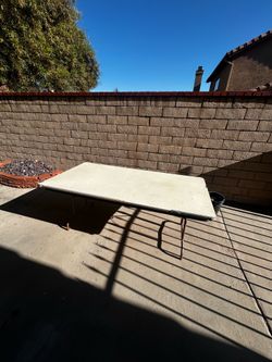 Large folding table