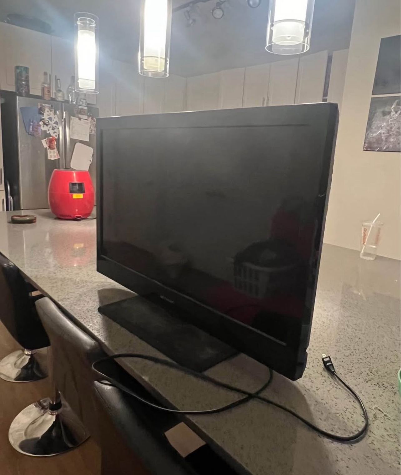 TV