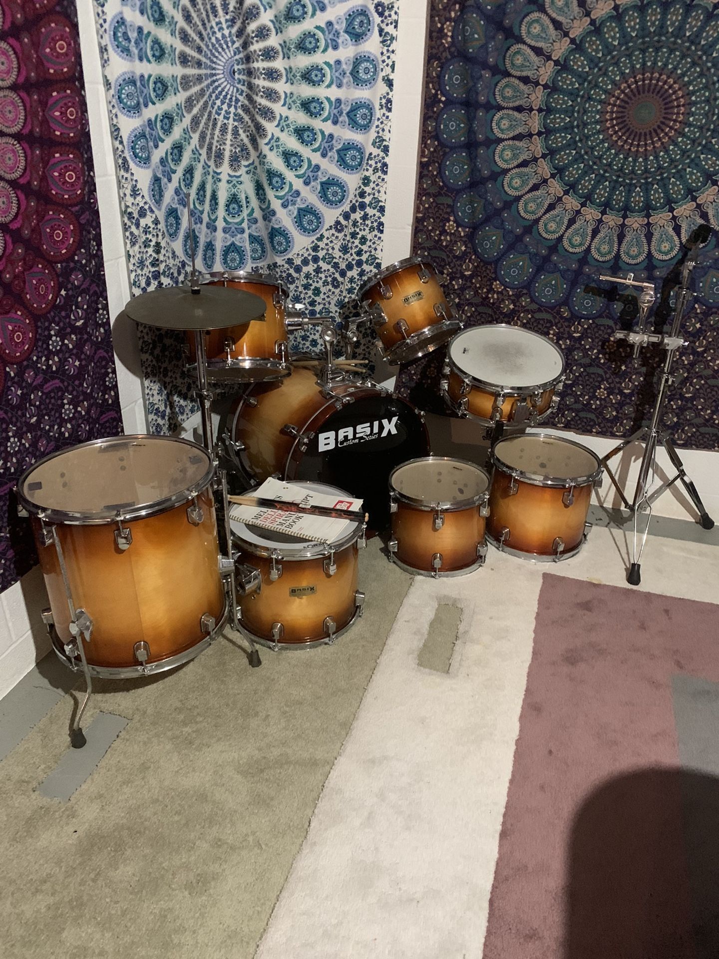 Basix Custom Series Drum Set Sunburst 