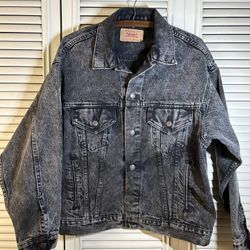 80’s  Levi’s Vintage  Denim Jacket for men medium size
