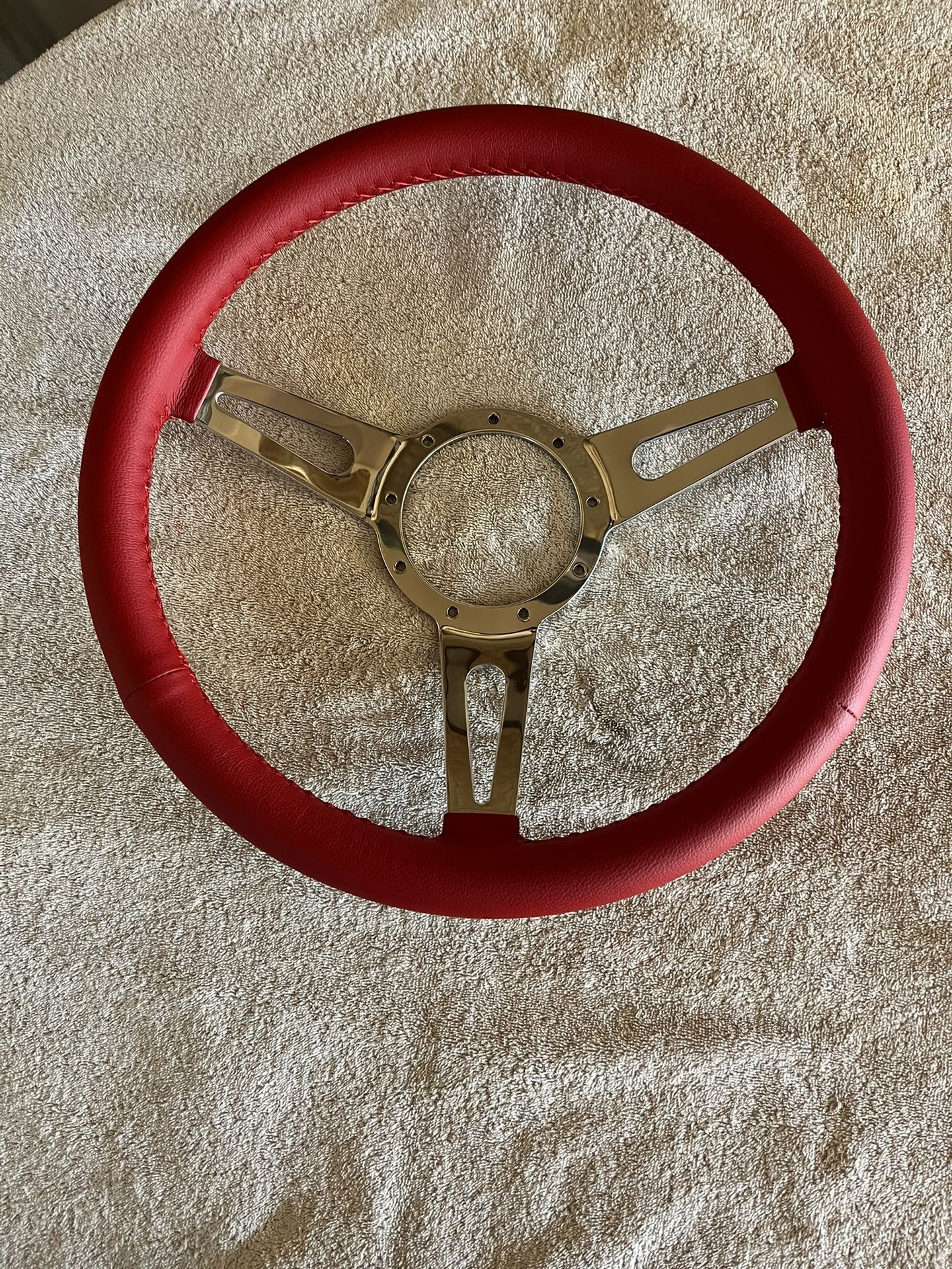 LeCarra Steering Red Leather Brand New Innbox