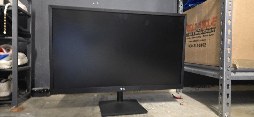 27inch LG Monitor