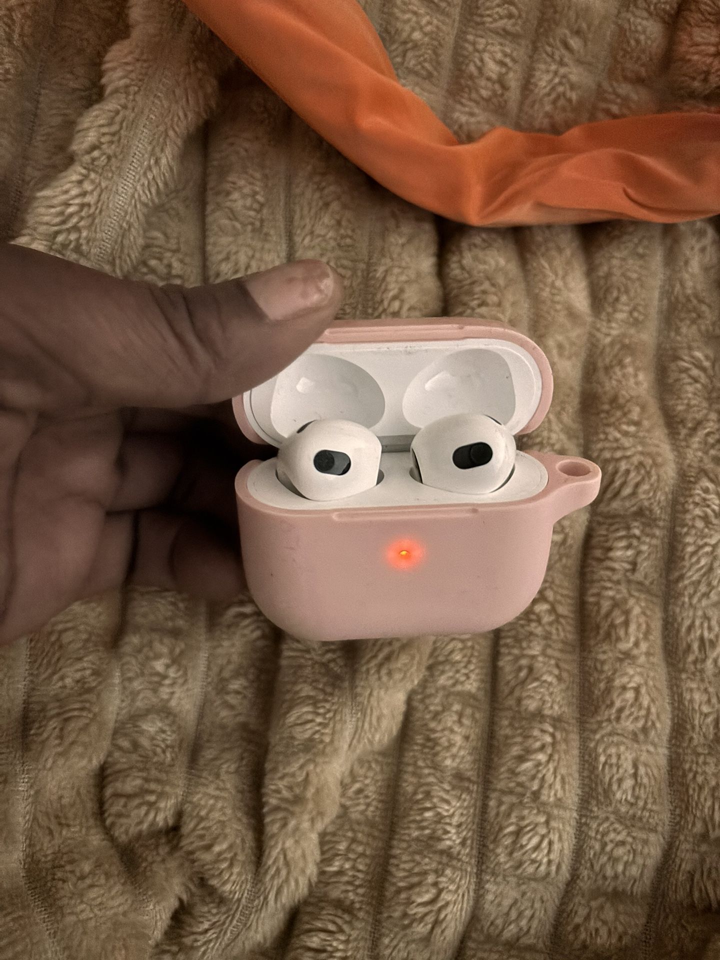 Airpods 2nd Gen
