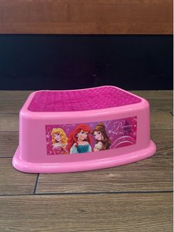 Free girl stepping stool