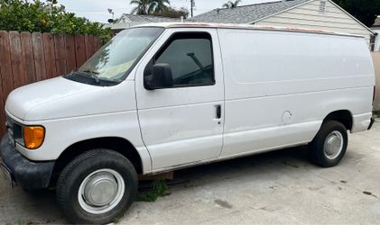 2003 Ford E-250