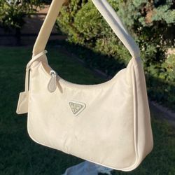 Prada Re edition nylon Blanca white 2000