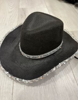hat