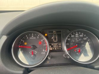 Nissan Rogue 2012