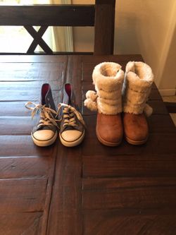 Botas y tenis para niña