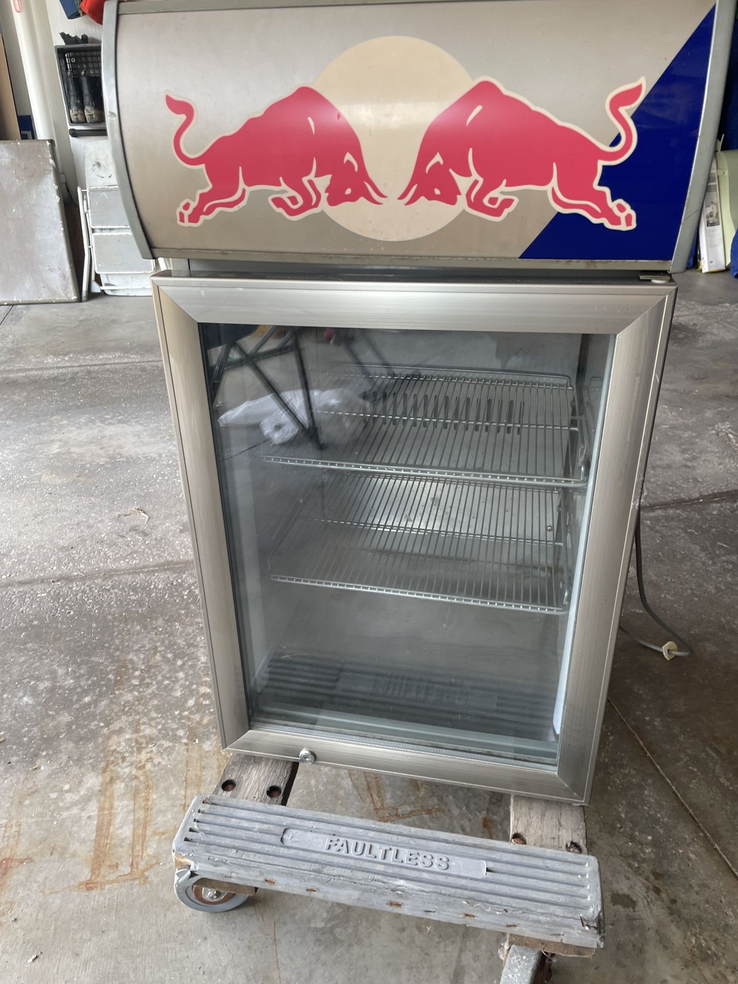 Red Bull Minifridge