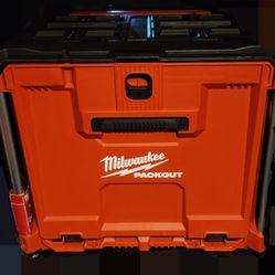 Milwakee Packout