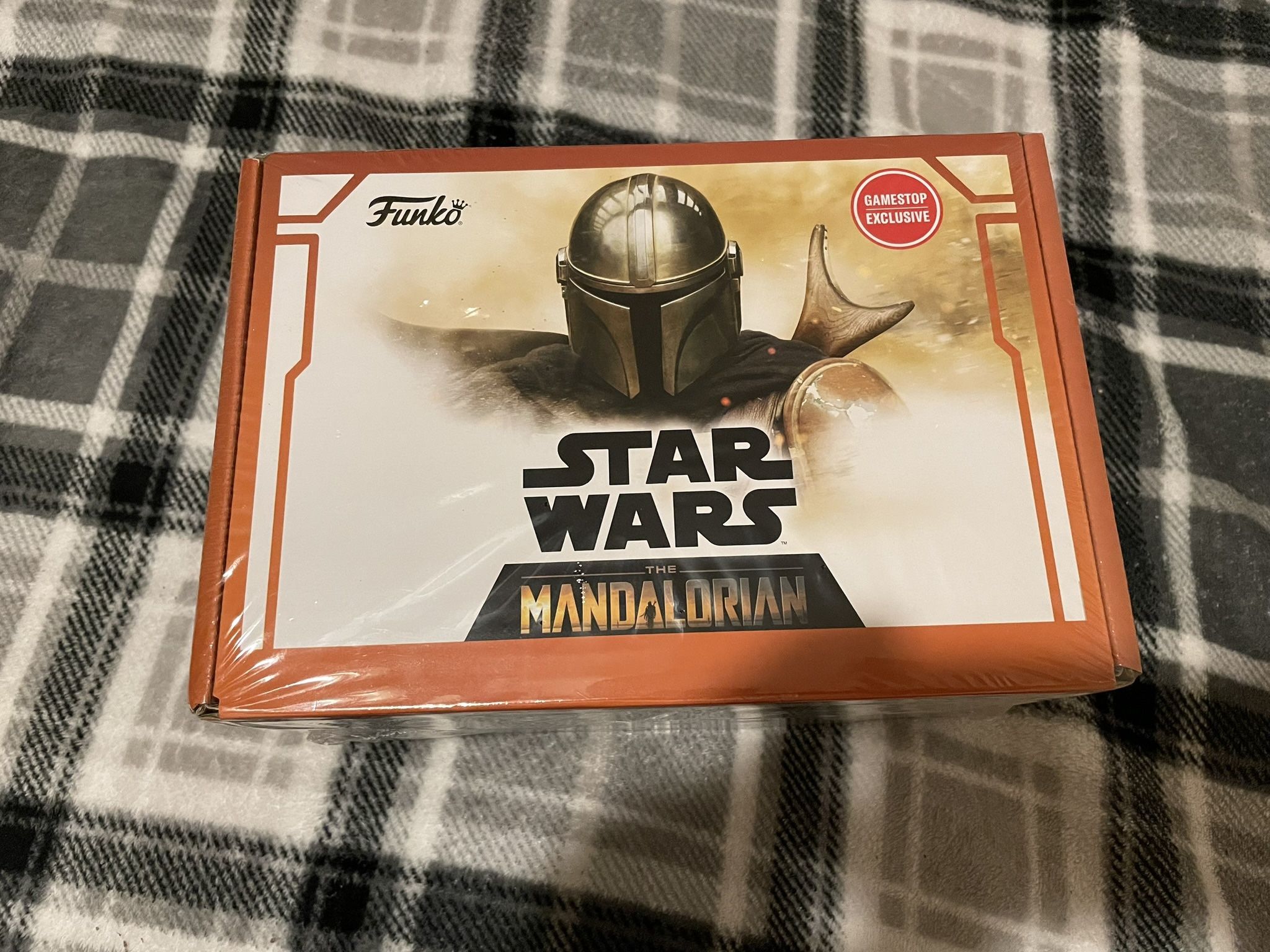 Funko Box: Star Wars The Mandalorian Mystery Box (2022)