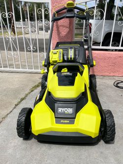 RYOBI 21-inch 40V HP Brushless Cordless Push Mower with 6.0 Ah Battery and Charger