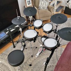 Alesis Strata Core Electronic Drum Kit