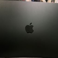MacBook Pro 2024 m4  16inch 