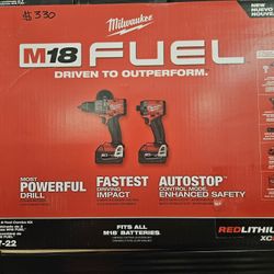 Milwaukee
M18 FUEL 18V Lithium-Ion Brushless Cordless Hammer Drill and Impact Driver Combo Kit (2-Tool) with 2 Batteries