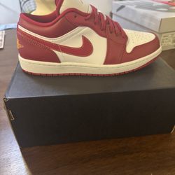 Jordan’s Low Cardinal Red 