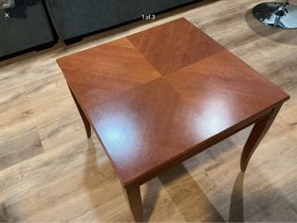Cherry side/end table 26x26