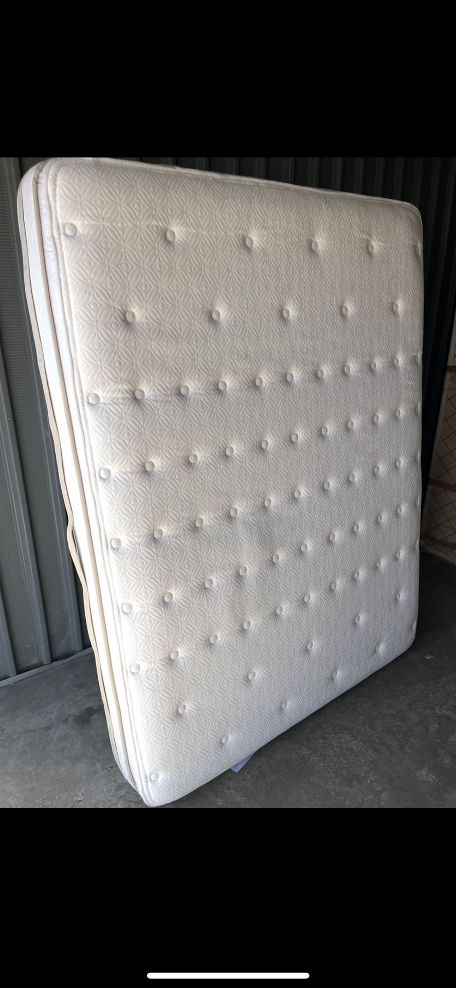 Full Size XL Pillow Top Mattress & Box Spring Only 