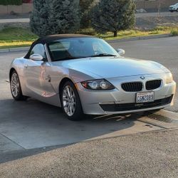 2006 BMW Z4 3.0i