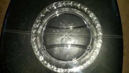 Crystal etched flower and leaf relish plate