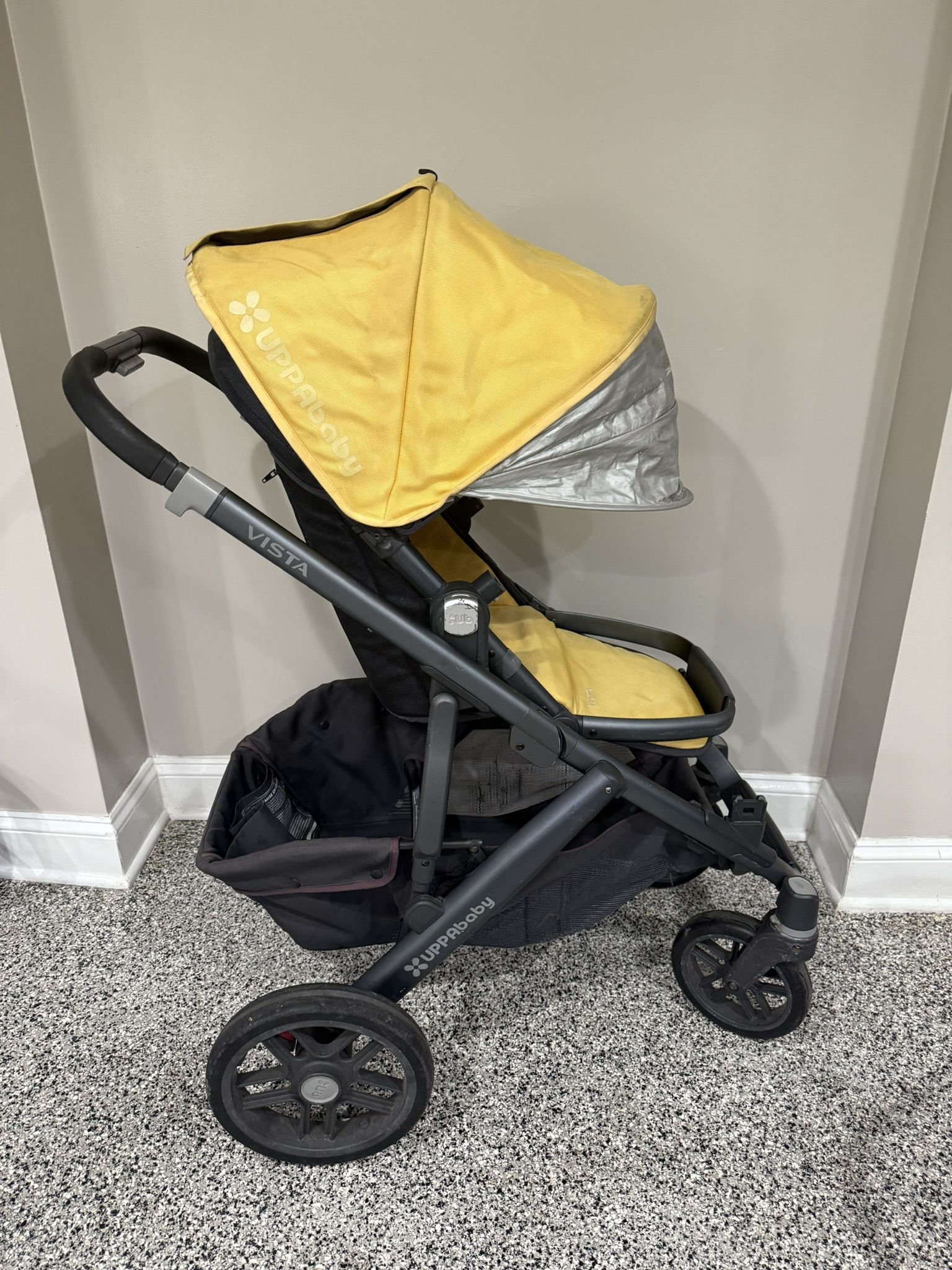 Uppababy Stroller + 3 Seats + Accessories!
