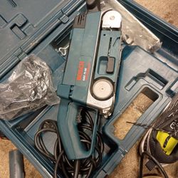 Bosh Belt Sander With All The Bells And Whistles