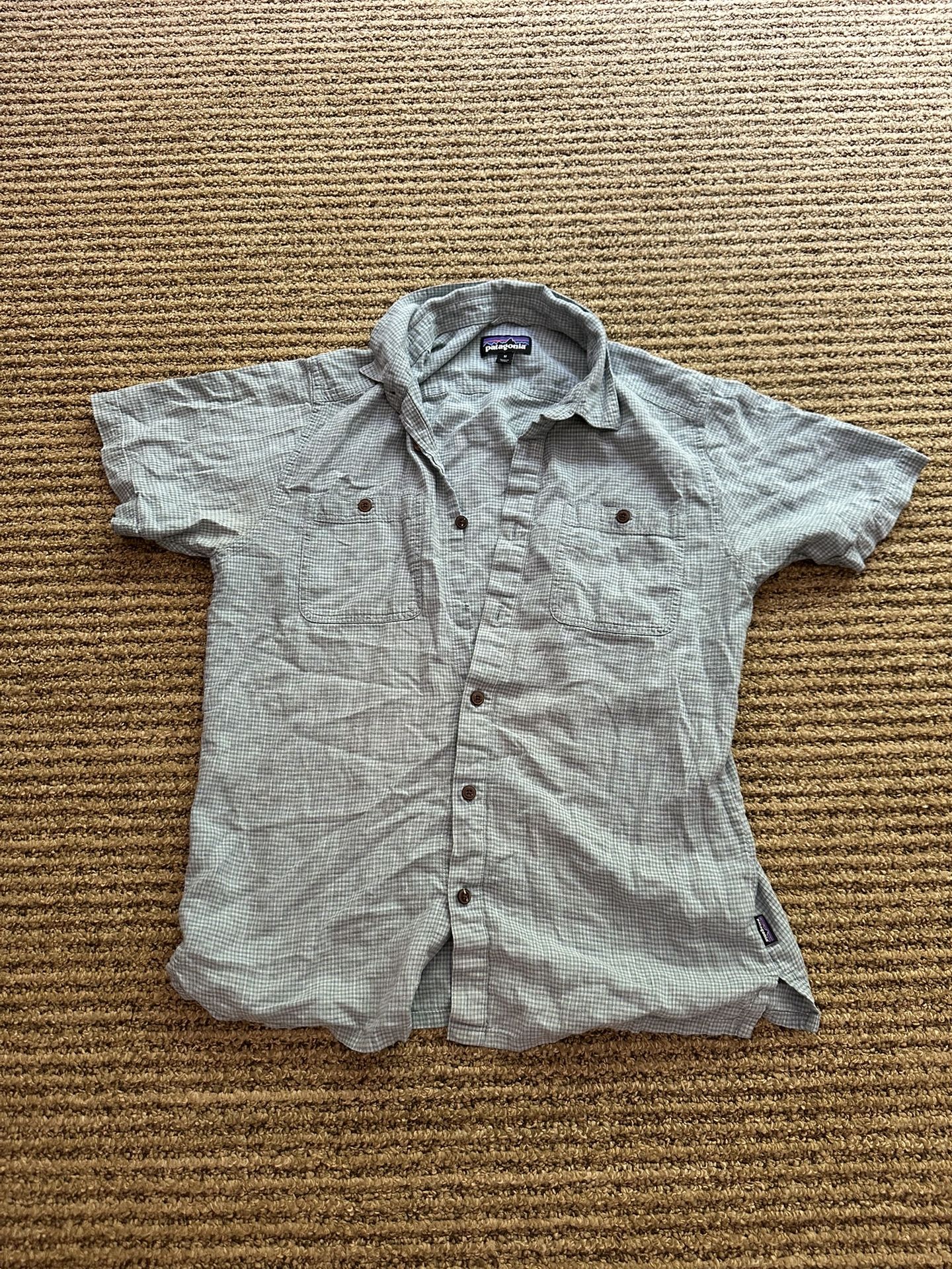 Patagonia Shirt Mens Md Red Hemp Organic Cotton Button Up Hiking Outdoor Flawed