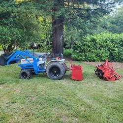 MT180D 4WD 18 Horse Mitsubishi Tractor with box blade and tiller