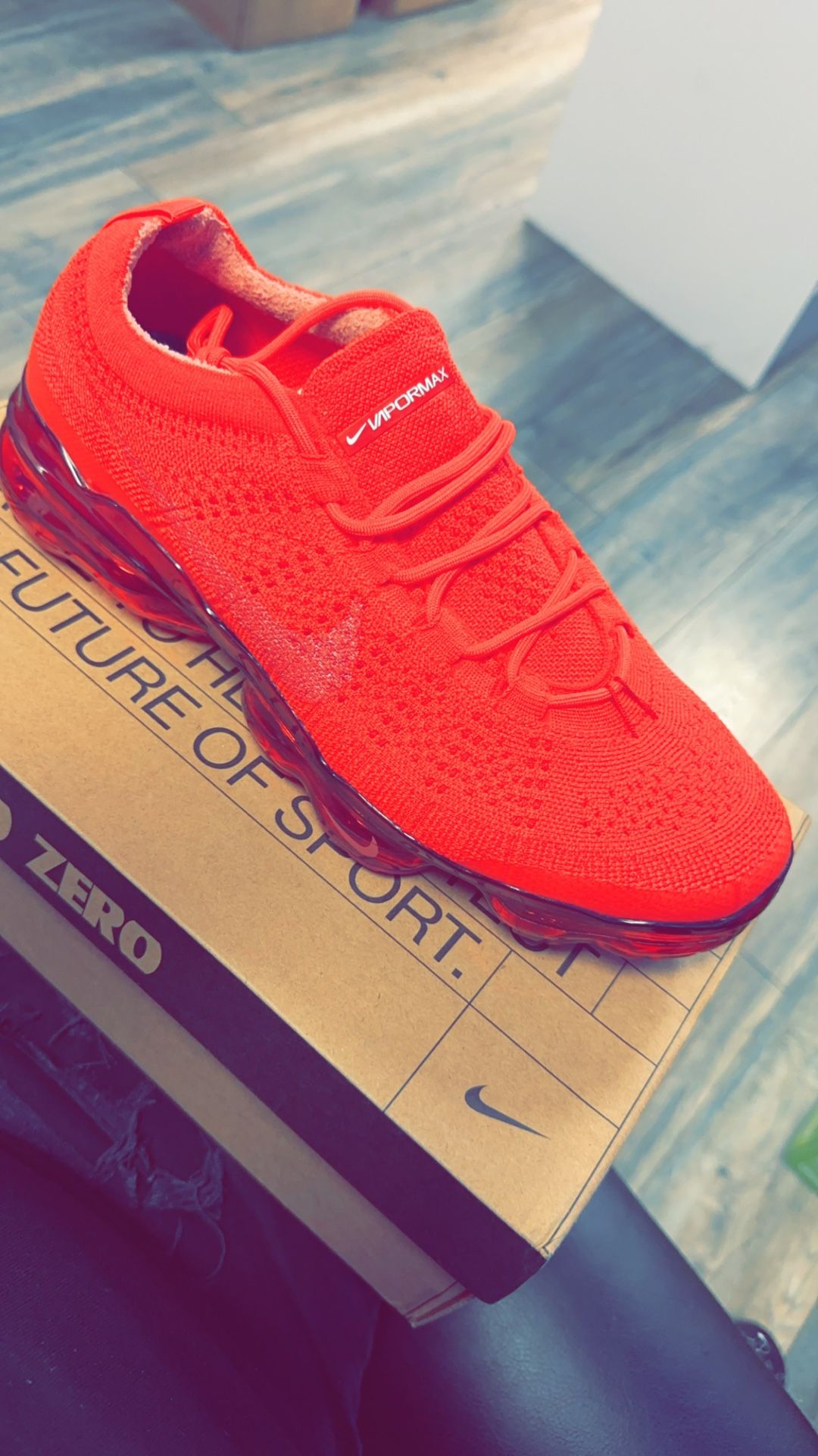 AIR VAPORMAX 2023 FK TRACK RED/MYSTIC RED TRACK RED ROUGE PISTE