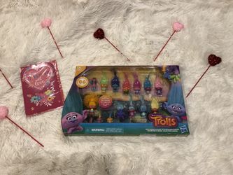 Trolls set daughter valentines gift