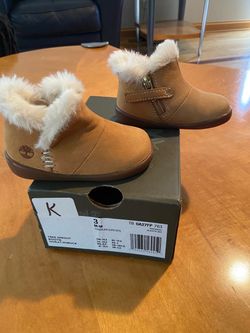 Girls sneakers, boots