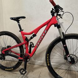Used juliana mountain best sale bike for sale