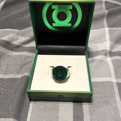 Green Lantern ring 