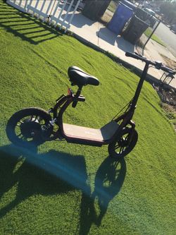 Electric Scooter 20mph  23mile range