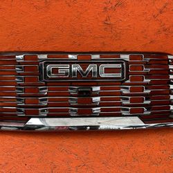 2024 2025 GMC SIERRA 2500 / 3500 HD GRILLE W/CAMERA OEM 