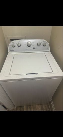 Washer dryer set