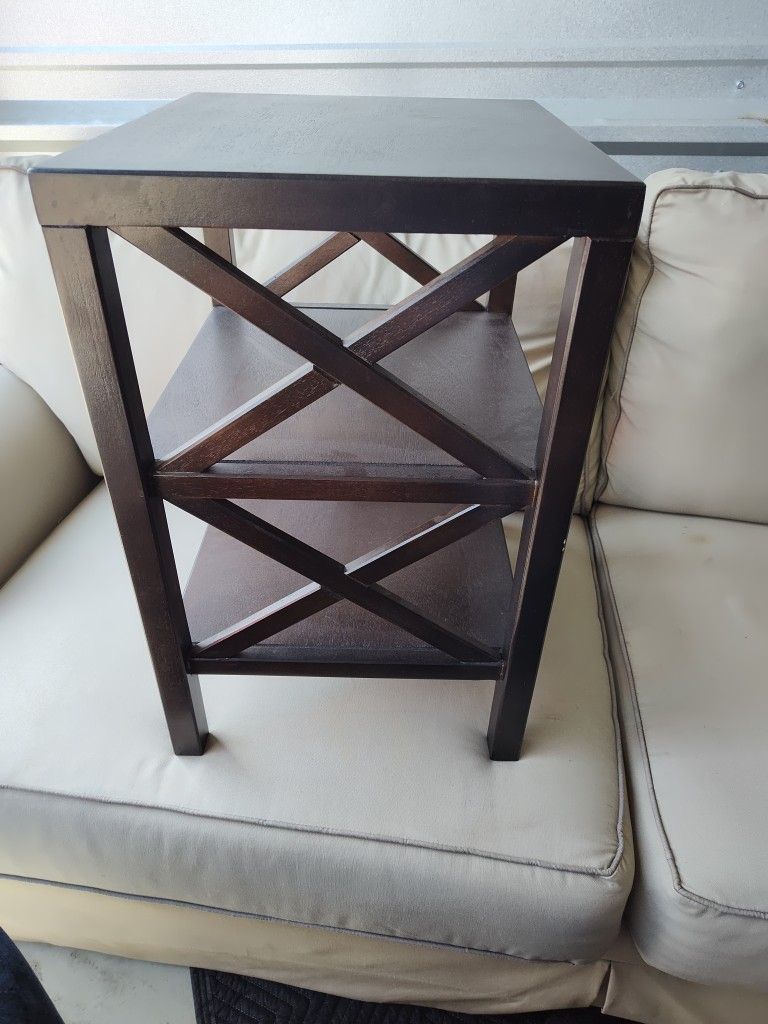 Accent Table